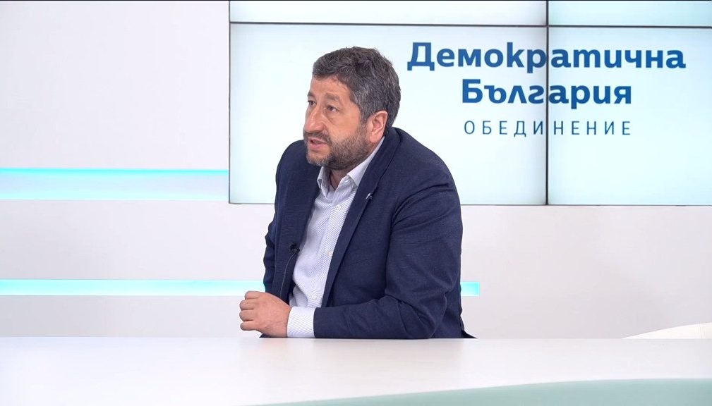 „Демократична България“ предупреди коалицията с червен флаг