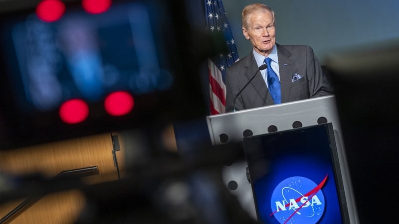 НАСА очаква руснаци и американци да работят заедно на МКС до 2030 г