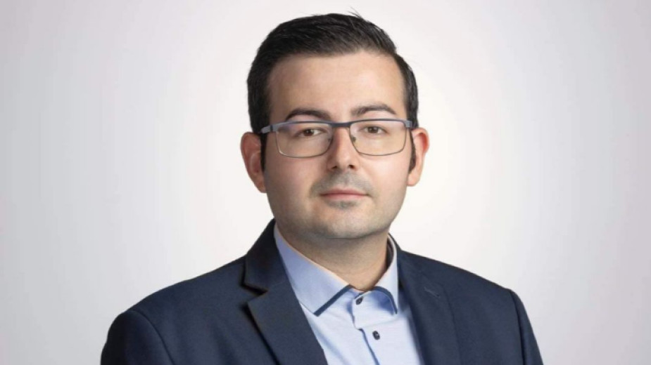 Емил Соколов: Не трябваше да се преговаря без Бойко Борисов