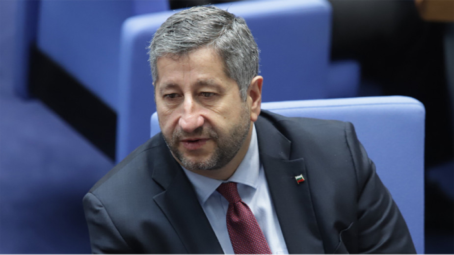 Христо Иванов: На избирателите предлагаме да спрем Пеевски да „презареди“ влиянието си