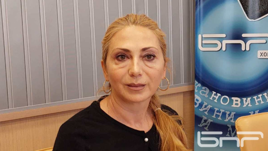Валентина Васильонова: Около 800 хил. българи ежегодно заминават в чужбина като сезонни работници
