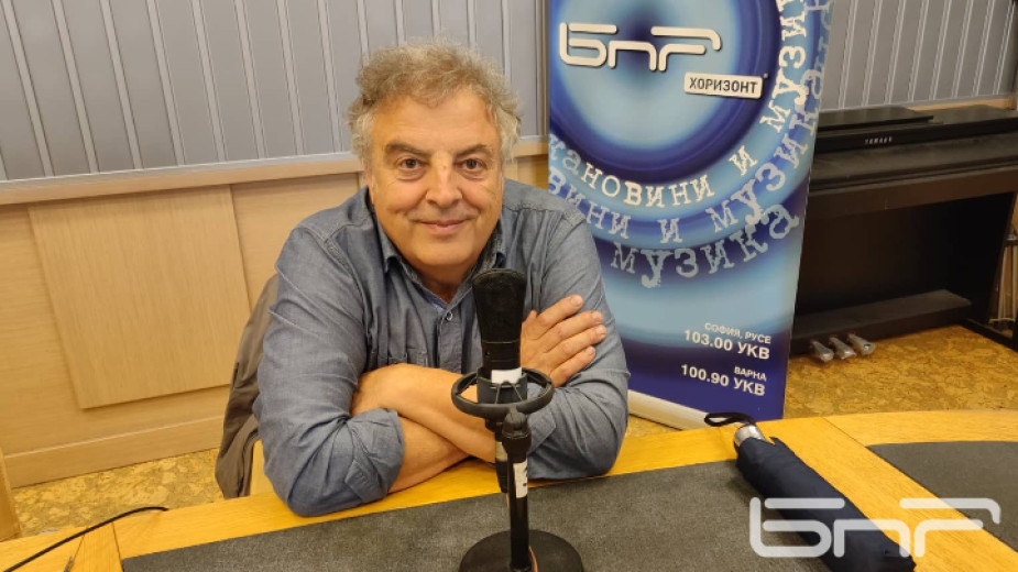 Чавдар Николов: Сега Борисов много желае ротация – Радев да е премиер, а той – президент