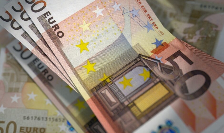 Детски кредитни карти – как работят карти за деца