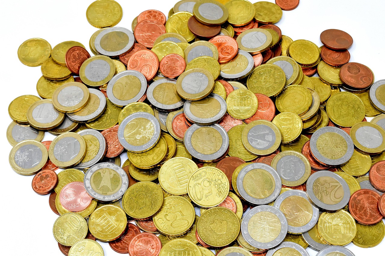 Плащане на битови сметки с кредитна карта – как да платя тока онлайн