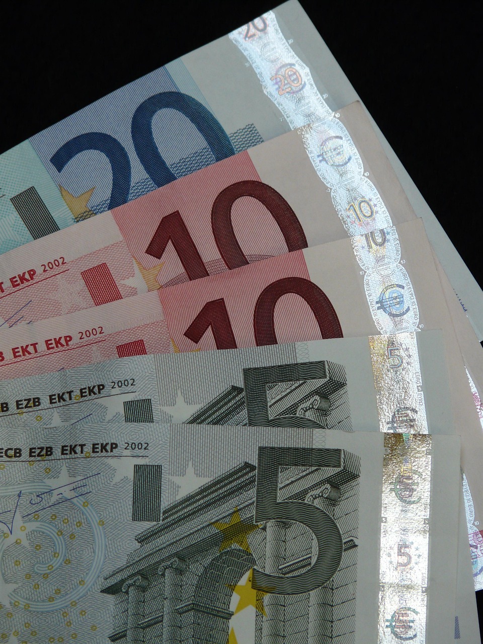 Кредит до 50000 Евро с лошо ЦКР – реални оферти